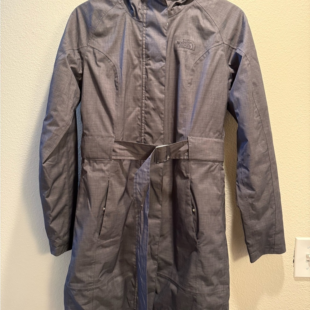 The North Face Women’s Charcoal Belted Jacket